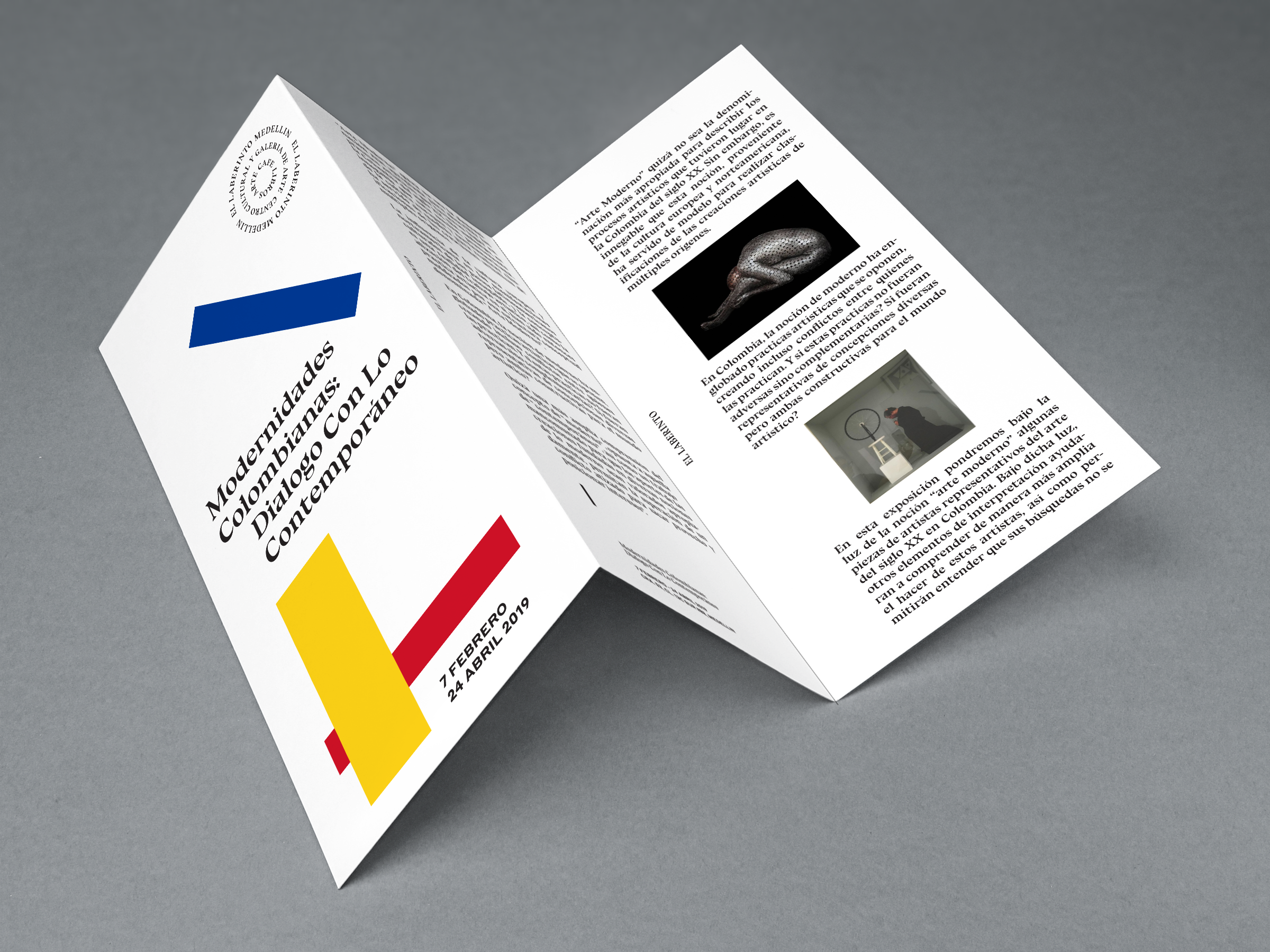 LABERINTO-Tri Fold Brochure MockUp.png